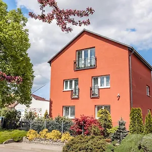 Elendris - U Kostela Bed & Breakfast Brno
