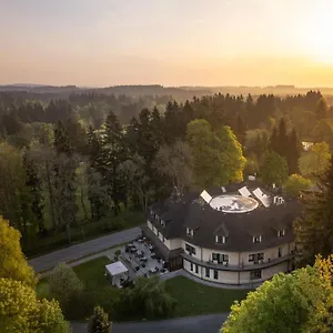 Morris Relax & Wellness Hotel